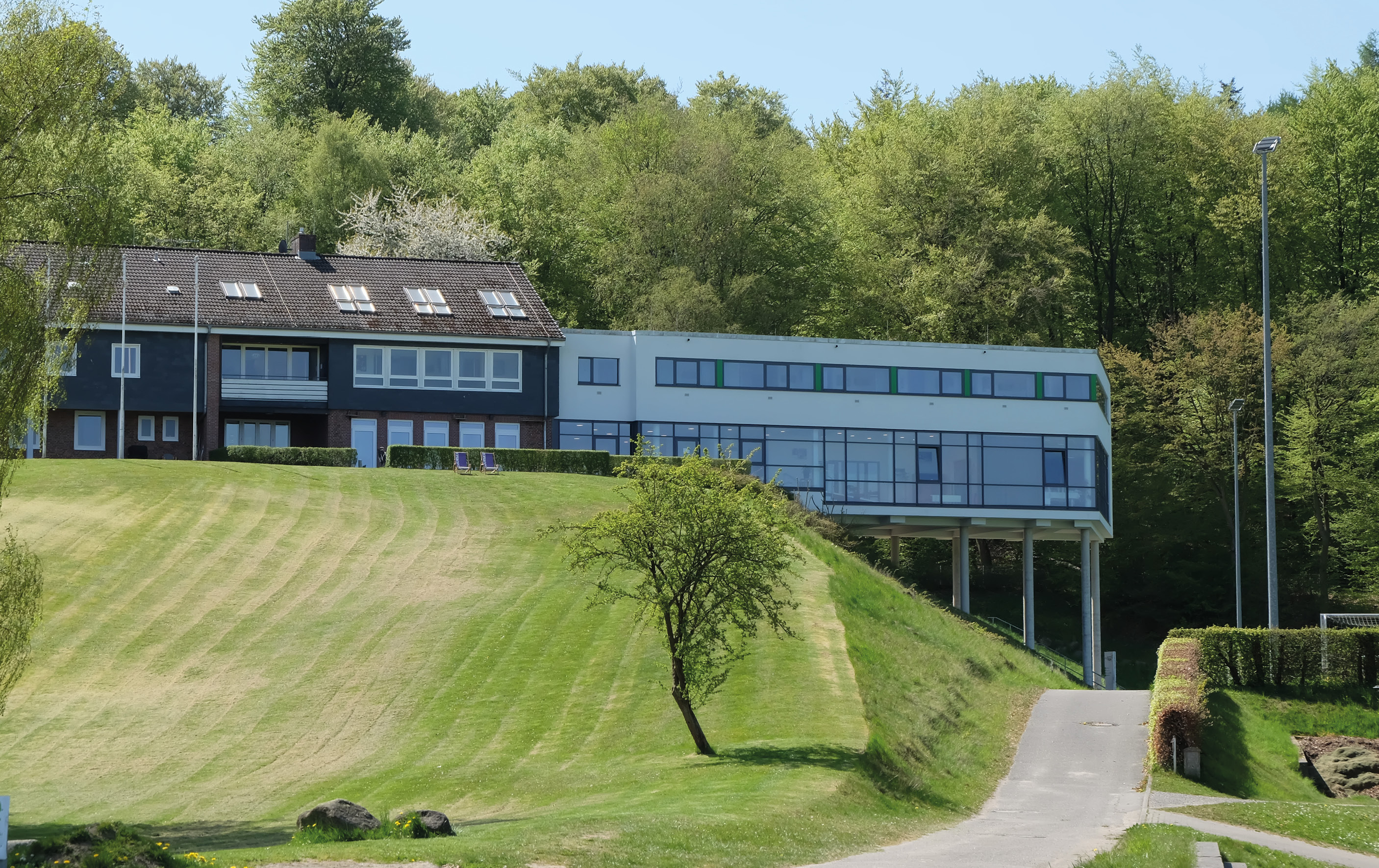 Der Uwe Seeler Fußballpark vertraut auf elektronische Schließtechnik Lösungen von WILKA Der Uwe Seeler Fußballpark vertraut auf elektronische Schließtechnik Lösungen von WILKA